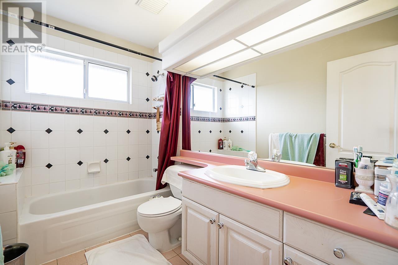 1553 Wintergreen Place, Coquitlam, British Columbia  V3E 2V4 - Photo 26 - R2817768