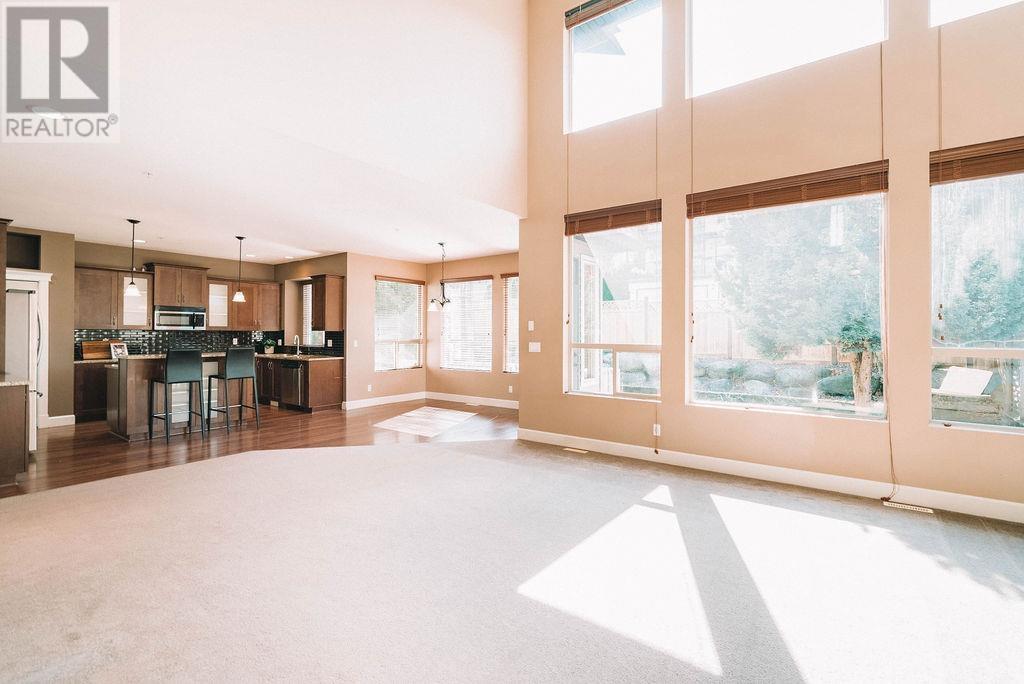 10647 Kimola Way, Maple Ridge, British Columbia  V2W 0B5 - Photo 9 - R2811886