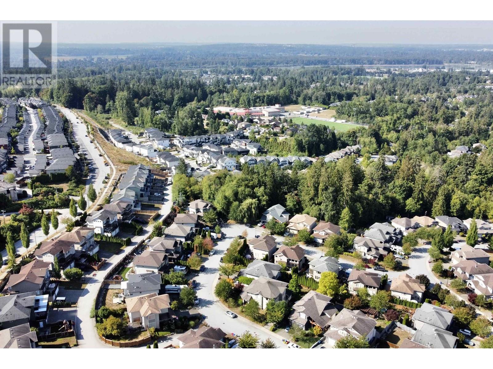10647 Kimola Way, Maple Ridge, British Columbia  V2W 0B5 - Photo 38 - R2811886