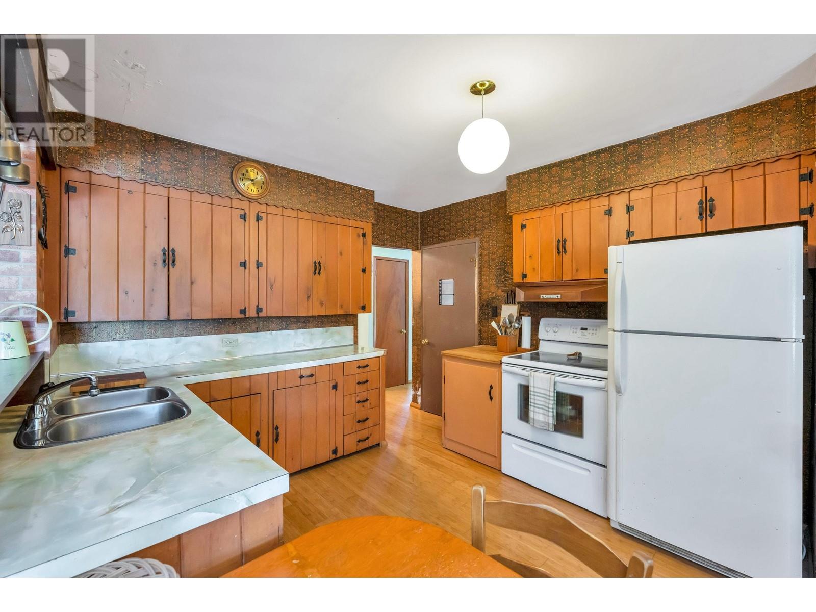 5950 Brantford Avenue, Burnaby, British Columbia  V5E 2R6 - Photo 6 - R2817512