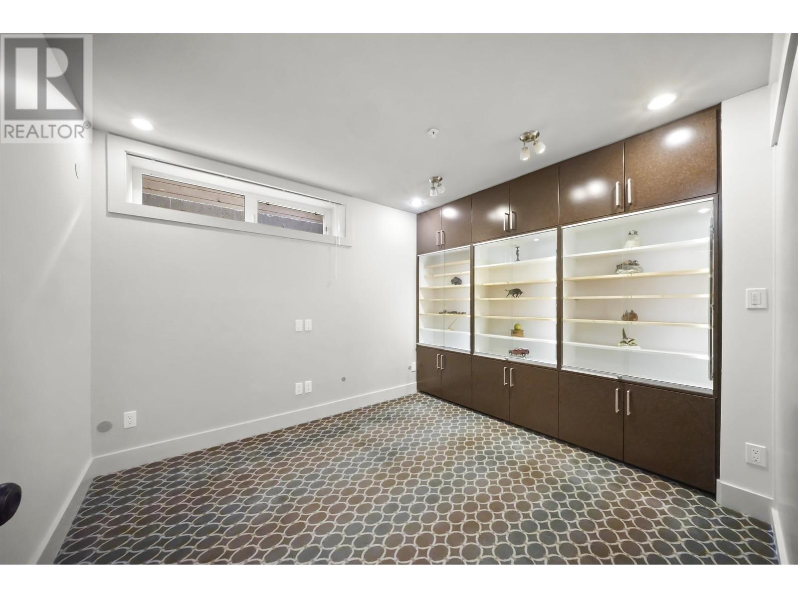 6733 Vivian Street, Vancouver, British Columbia  V5S 2T7 - Photo 32 - R2817142