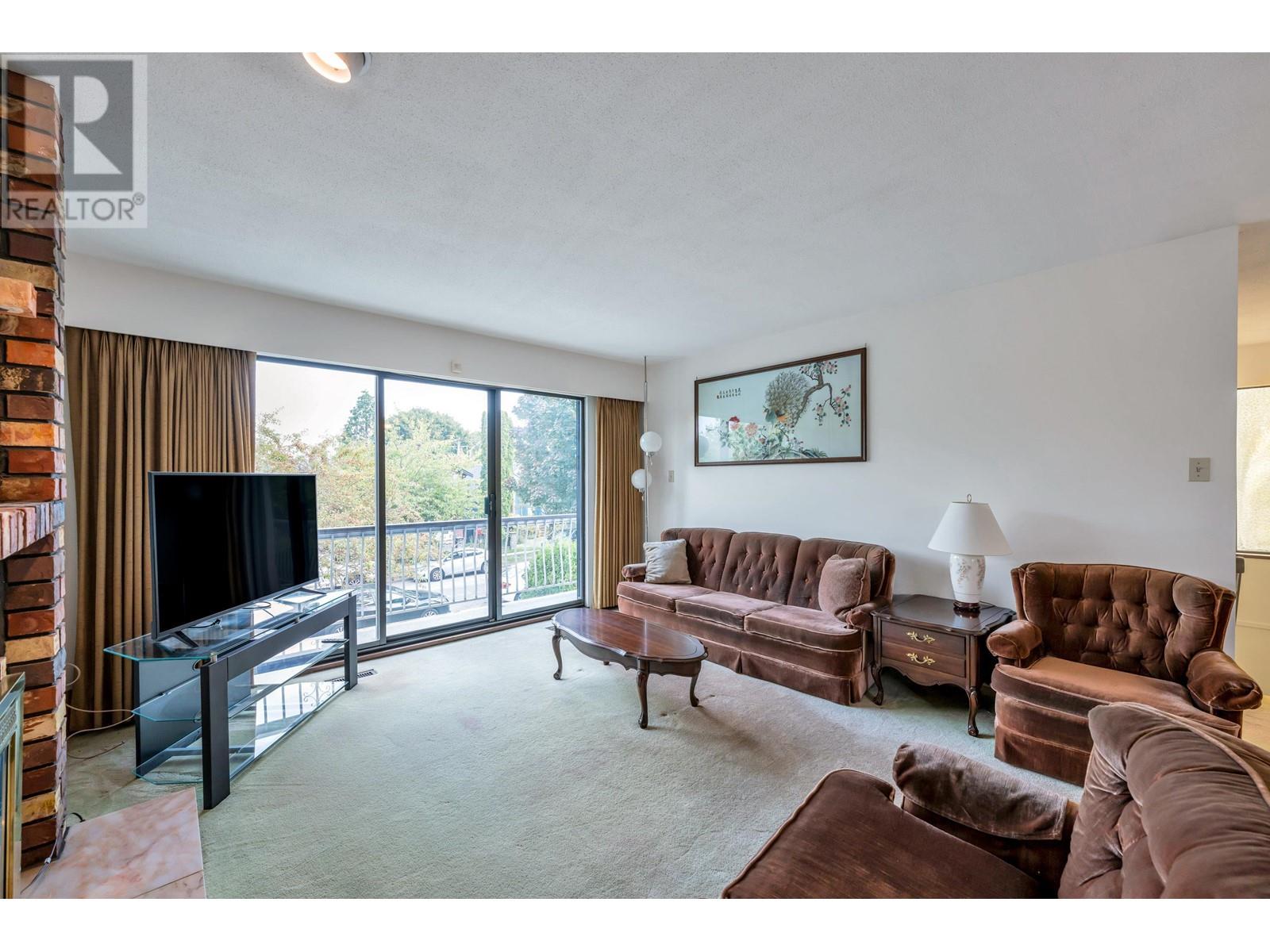 2072 E 25th Avenue, Vancouver, British Columbia  V5N 2V6 - Photo 5 - R2816484
