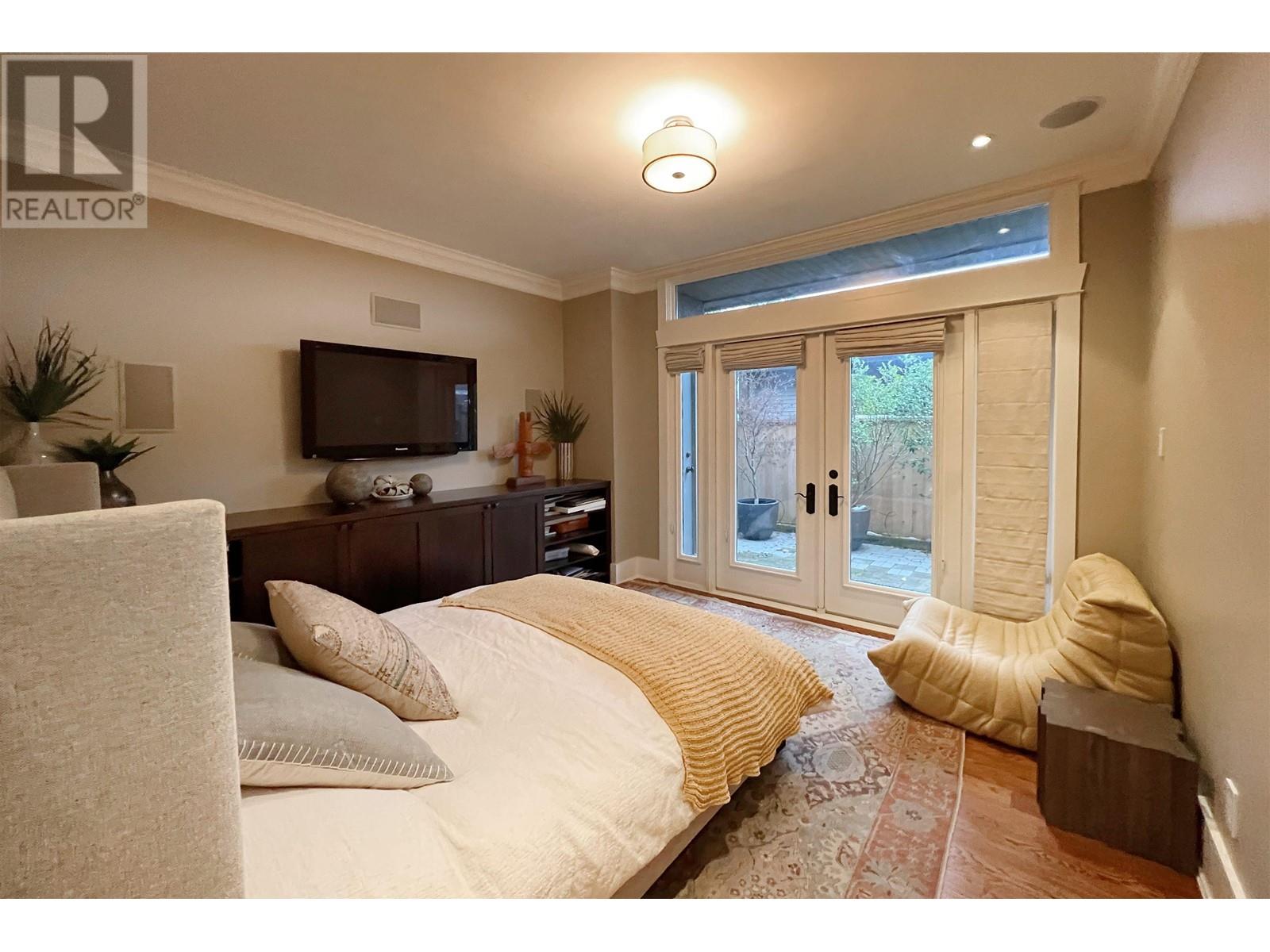 8320 Gillnet Place, Vancouver, British Columbia  V6P 6P6 - Photo 12 - R2815485