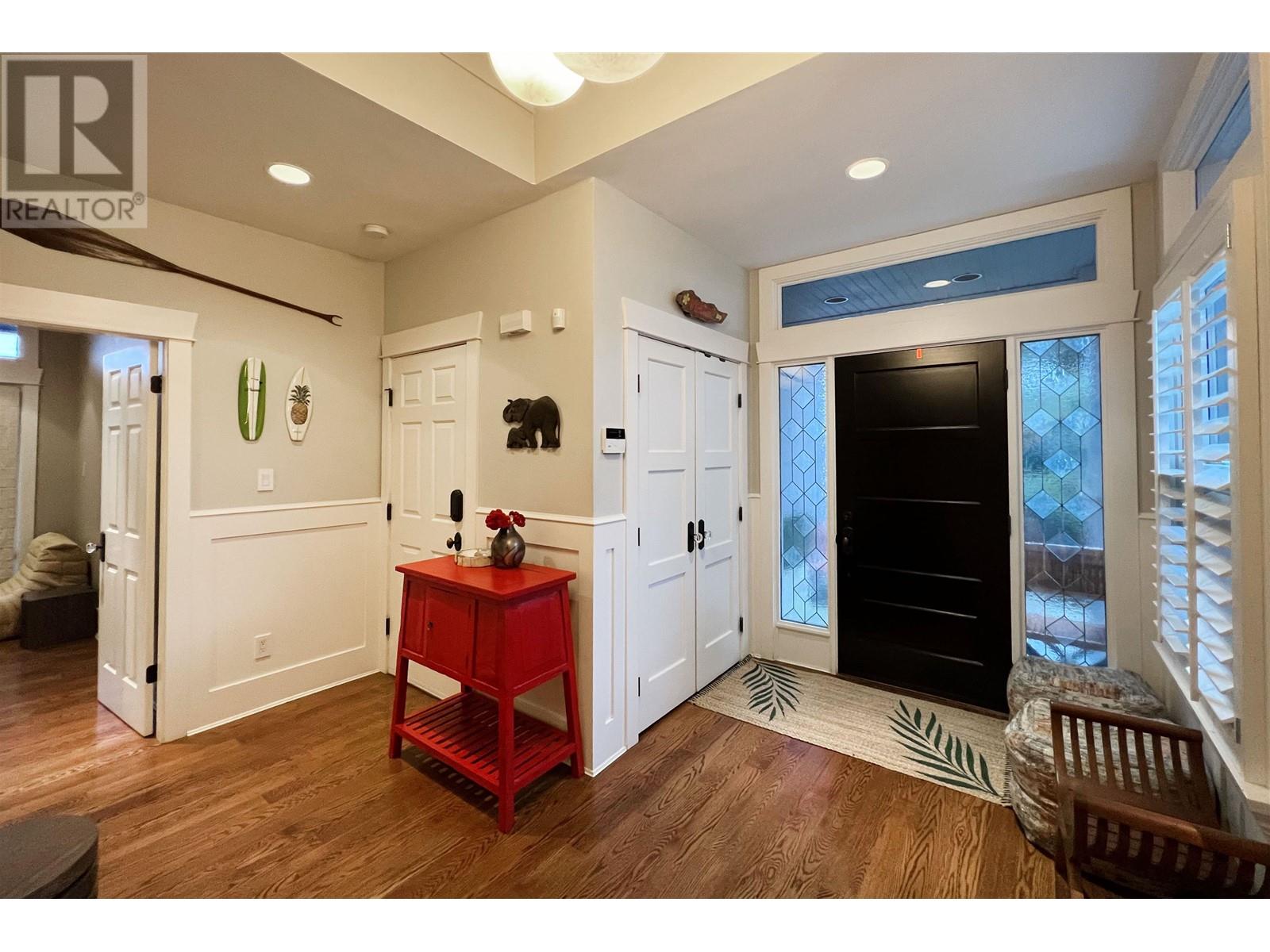 8320 Gillnet Place, Vancouver, British Columbia  V6P 6P6 - Photo 6 - R2815485