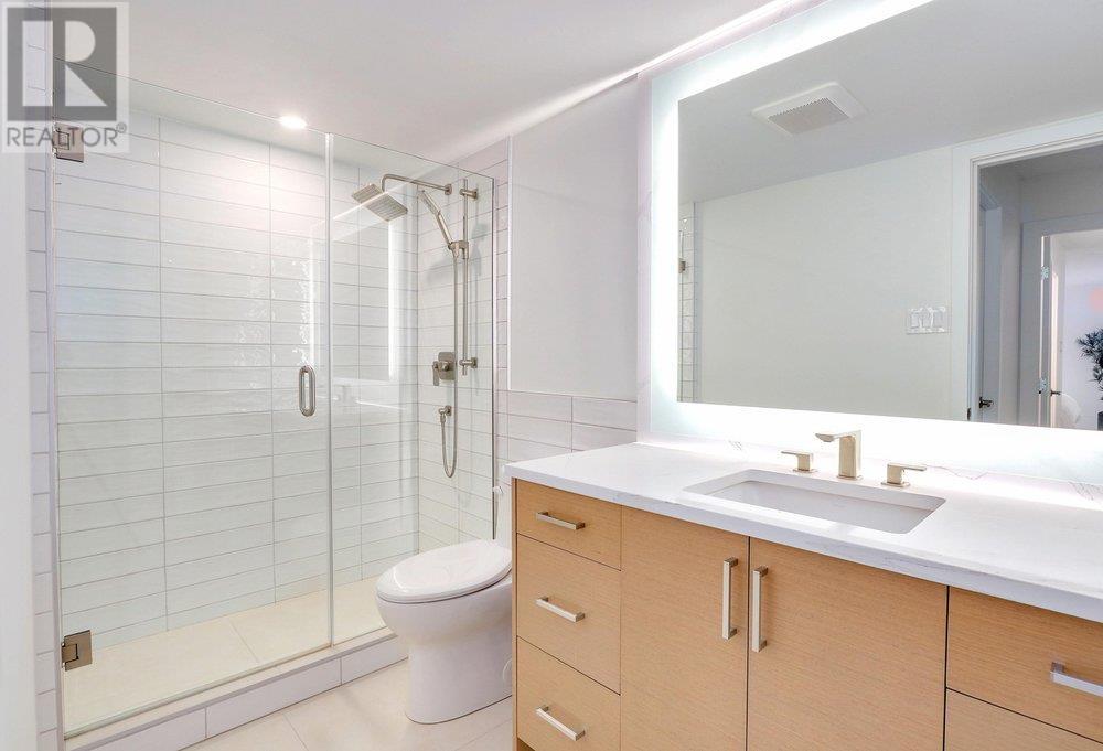 204 2024 Fullerton Avenue, North Vancouver, British Columbia  V7P 3G4 - Photo 19 - R2817815