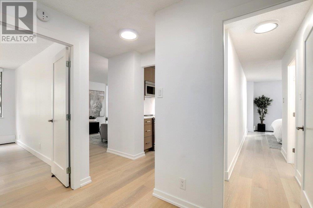 204 2024 Fullerton Avenue, North Vancouver, British Columbia  V7P 3G4 - Photo 5 - R2817815