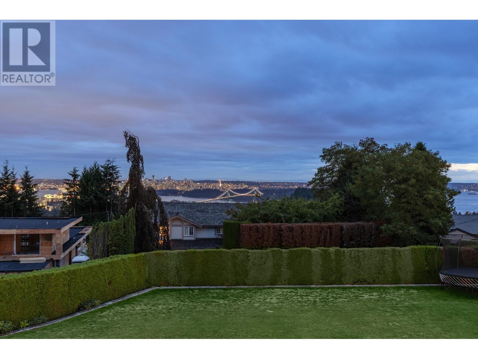 729 Knockmaroon Road, West Vancouver, British Columbia  V7S 1R7 - Photo 36 - R2817807