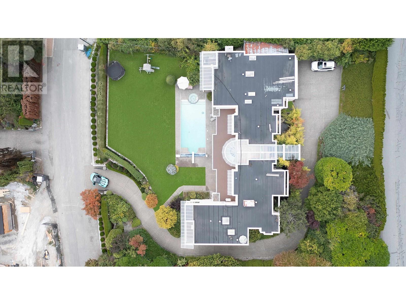 729 Knockmaroon Road, West Vancouver, British Columbia  V7S 1R7 - Photo 4 - R2817807