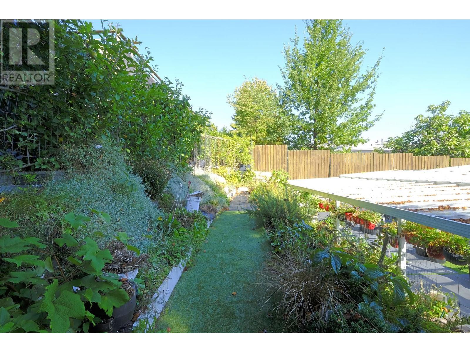 613 Martin Road, Gibsons, British Columbia  V0N 1V9 - Photo 30 - R2817864