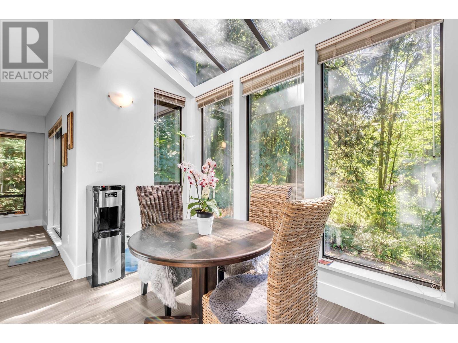 23360 142 Avenue, Maple Ridge, British Columbia  V4R 2R4 - Photo 10 - R2817868