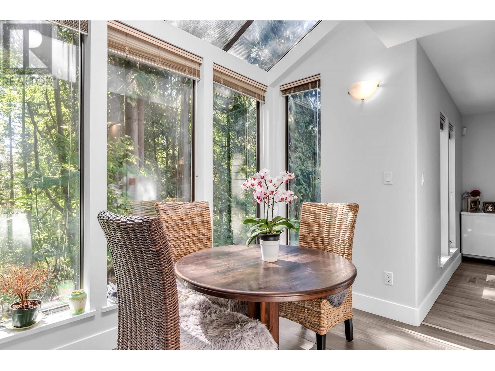 23360 142 Avenue, Maple Ridge, British Columbia  V4R 2R4 - Photo 11 - R2817868
