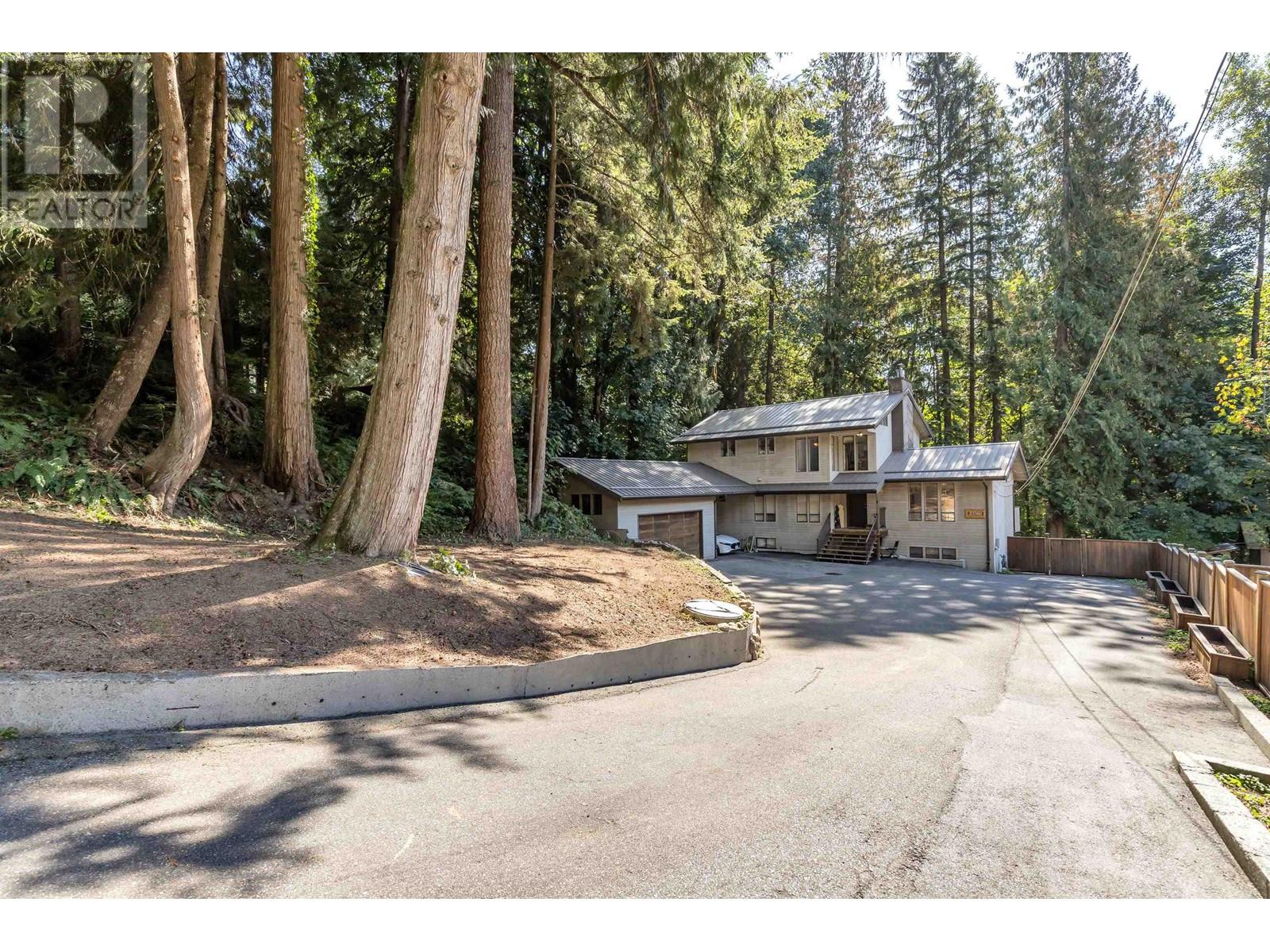 23360 142 Avenue, Maple Ridge, British Columbia  V4R 2R4 - Photo 2 - R2817868