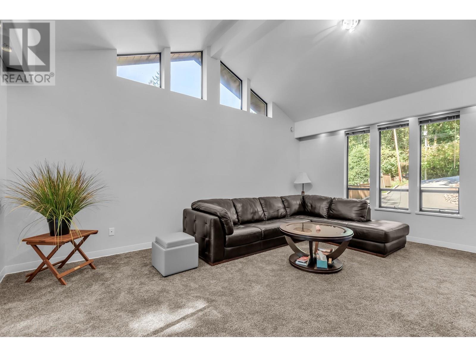 23360 142 Avenue, Maple Ridge, British Columbia  V4R 2R4 - Photo 5 - R2817868