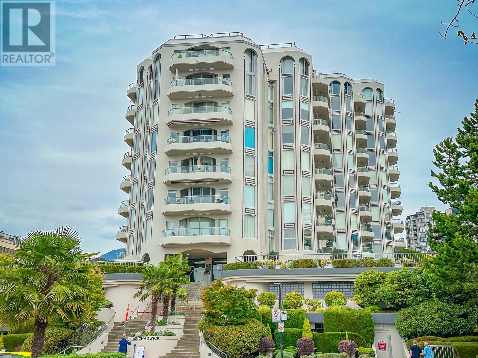 604 168 Chadwick Court, North Vancouver, British Columbia  V7M 3L4 - Photo 3 - R2817690