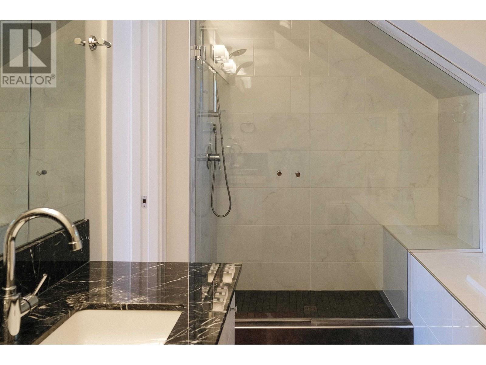 1460 Tilney Mews, Vancouver, British Columbia  V6P 0B2 - Photo 8 - R2817856