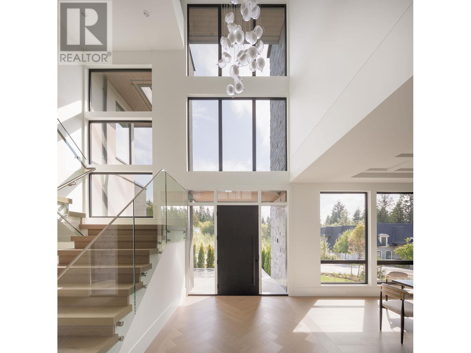 3117 Chestnut Crescent, Port Moody, British Columbia  V3H 0J4 - Photo 2 - R2815090