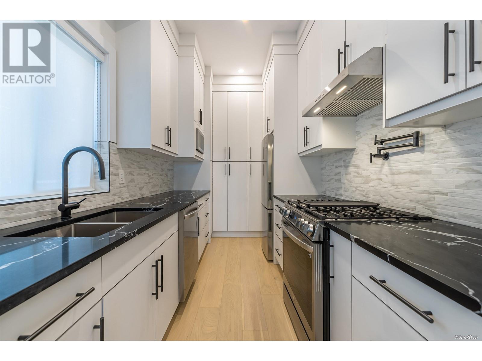 278 56 Street, Delta, British Columbia  V4L 1L2 - Photo 10 - R2817622