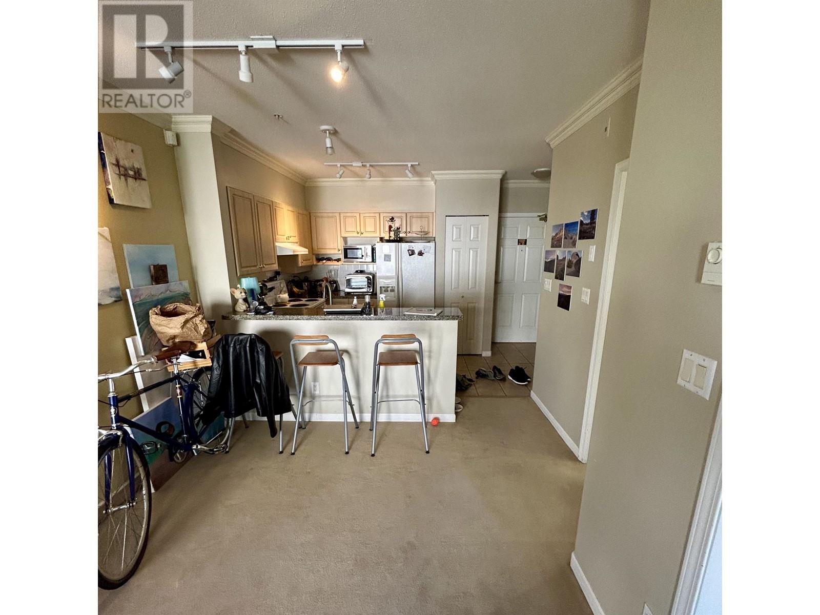 434 3629 Deercrest Drive, North Vancouver, British Columbia  V7G 2S9 - Photo 11 - R2817782
