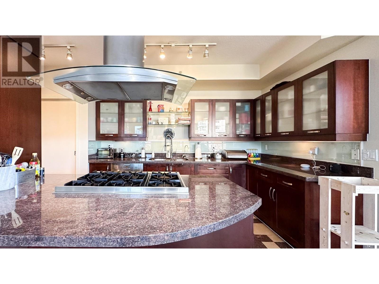 402 1228 W Hastings Street, Vancouver, British Columbia  V6E 4S6 - Photo 8 - R2817803