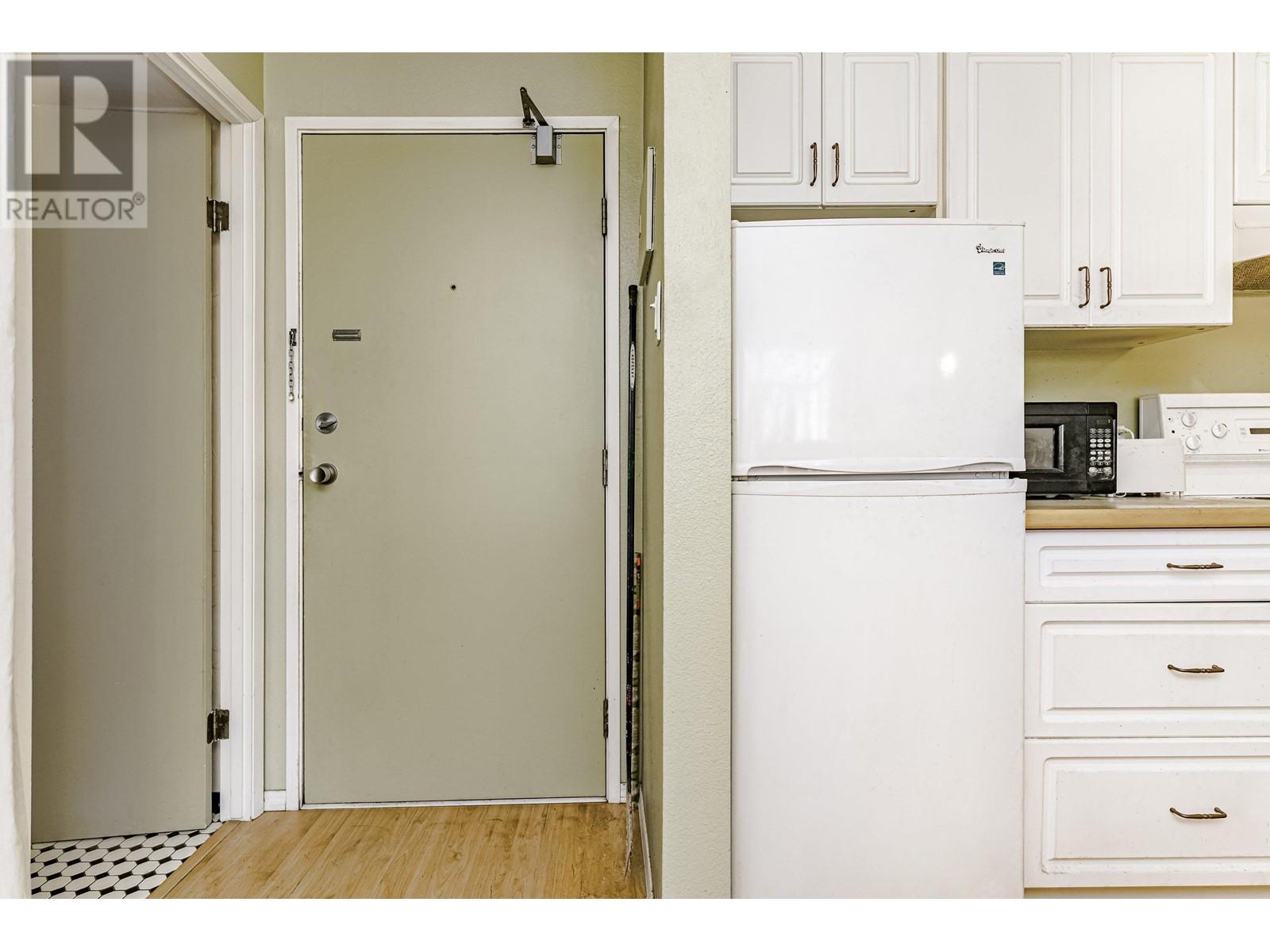 610 1330 Burrard Street, Vancouver, British Columbia  V6Z 2B8 - Photo 6 - R2817866