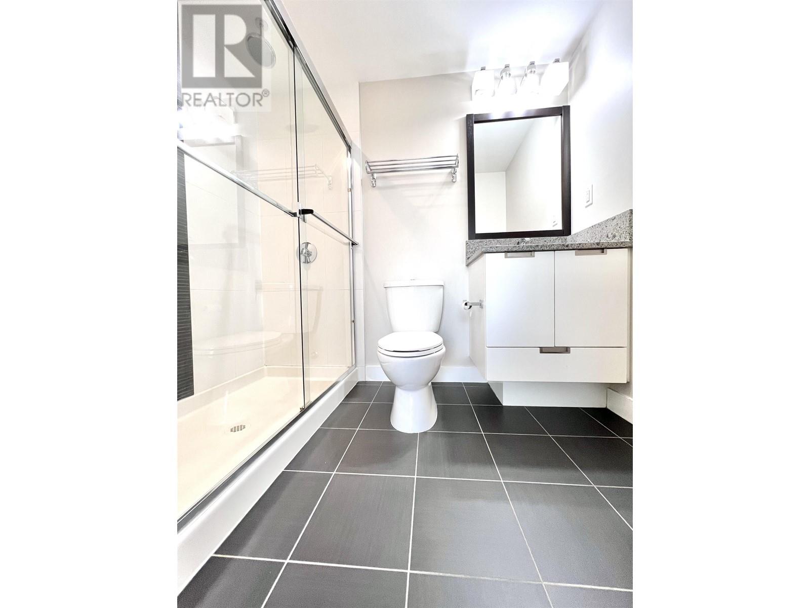 1603 2968 Glen Drive, Coquitlam, British Columbia  V3B 0C4 - Photo 11 - R2815324