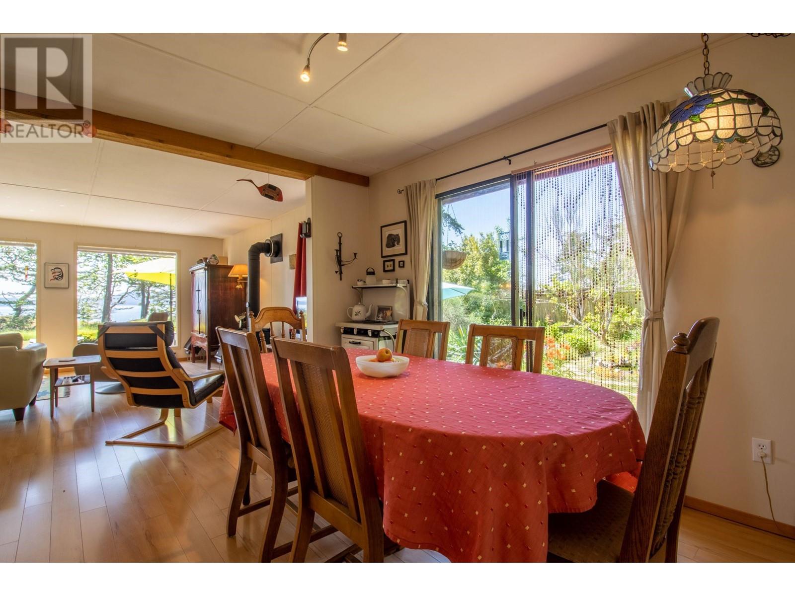 9970 Gowlland Point Road, Pender Island, British Columbia  V0N 2M3 - Photo 14 - R2781633