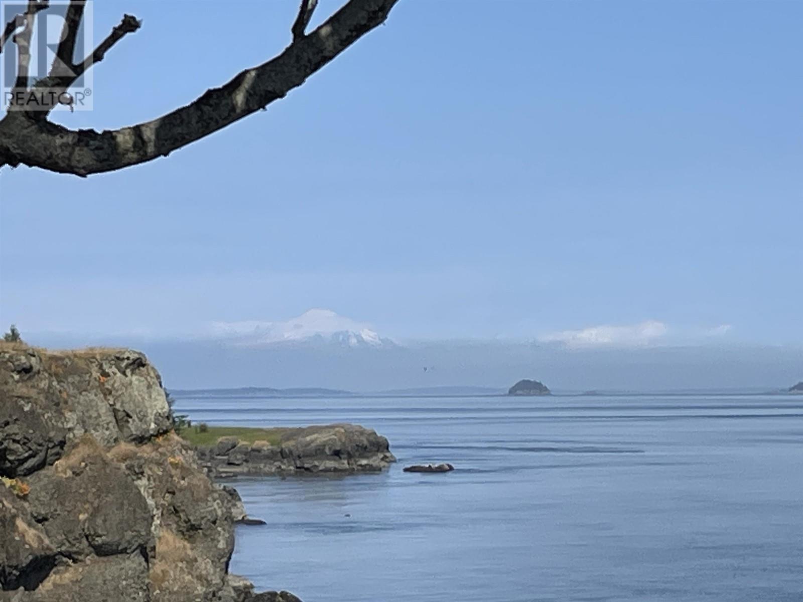 9970 Gowlland Point Road, Pender Island, British Columbia  V0N 2M3 - Photo 37 - R2781633