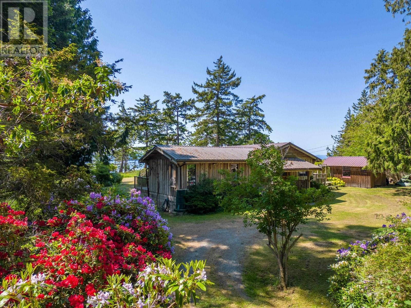 9970 Gowlland Point Road, Pender Island, British Columbia  V0N 2M3 - Photo 30 - R2781633