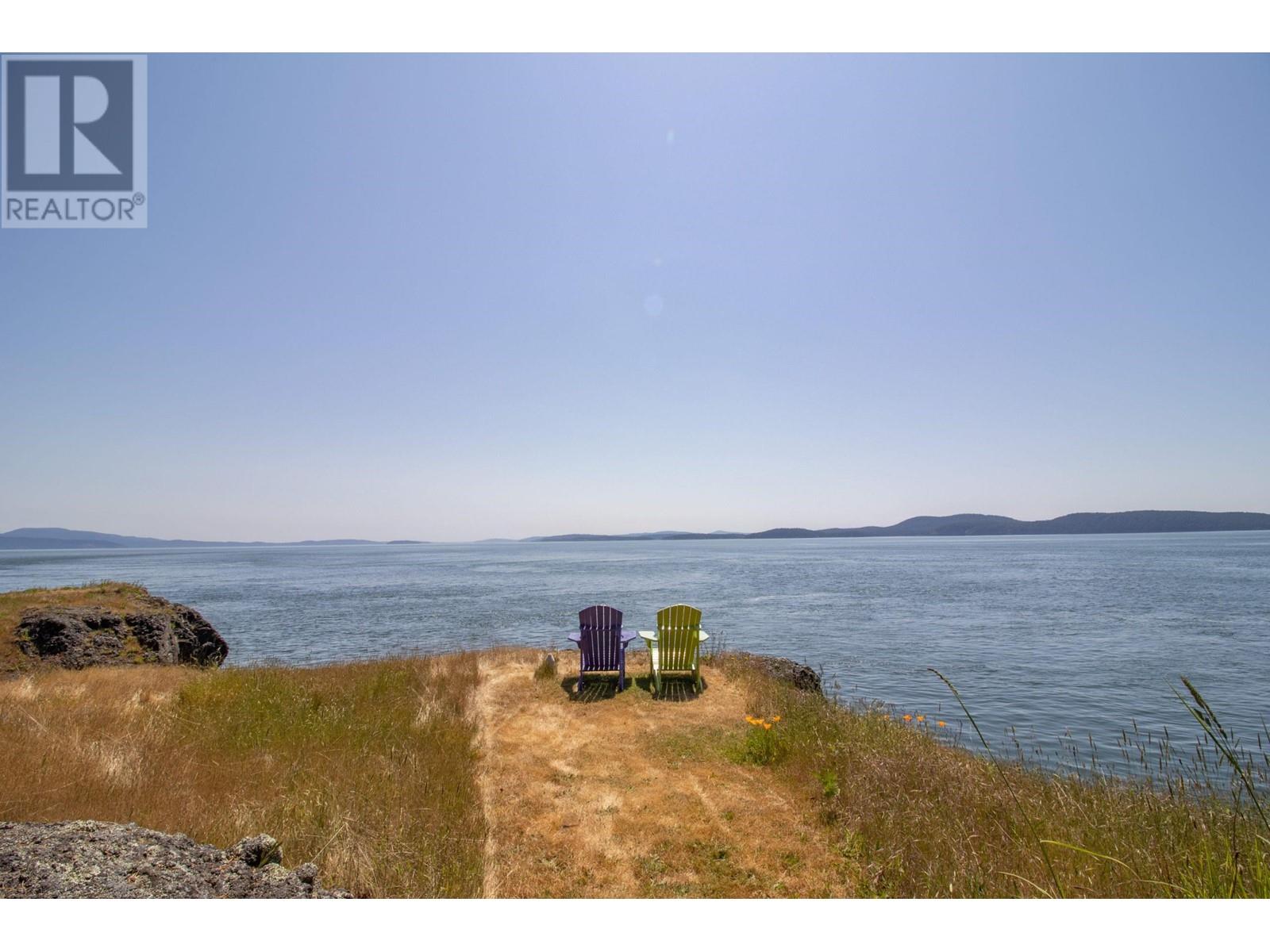 9970 Gowlland Point Road, Pender Island, British Columbia  V0N 2M3 - Photo 3 - R2781633