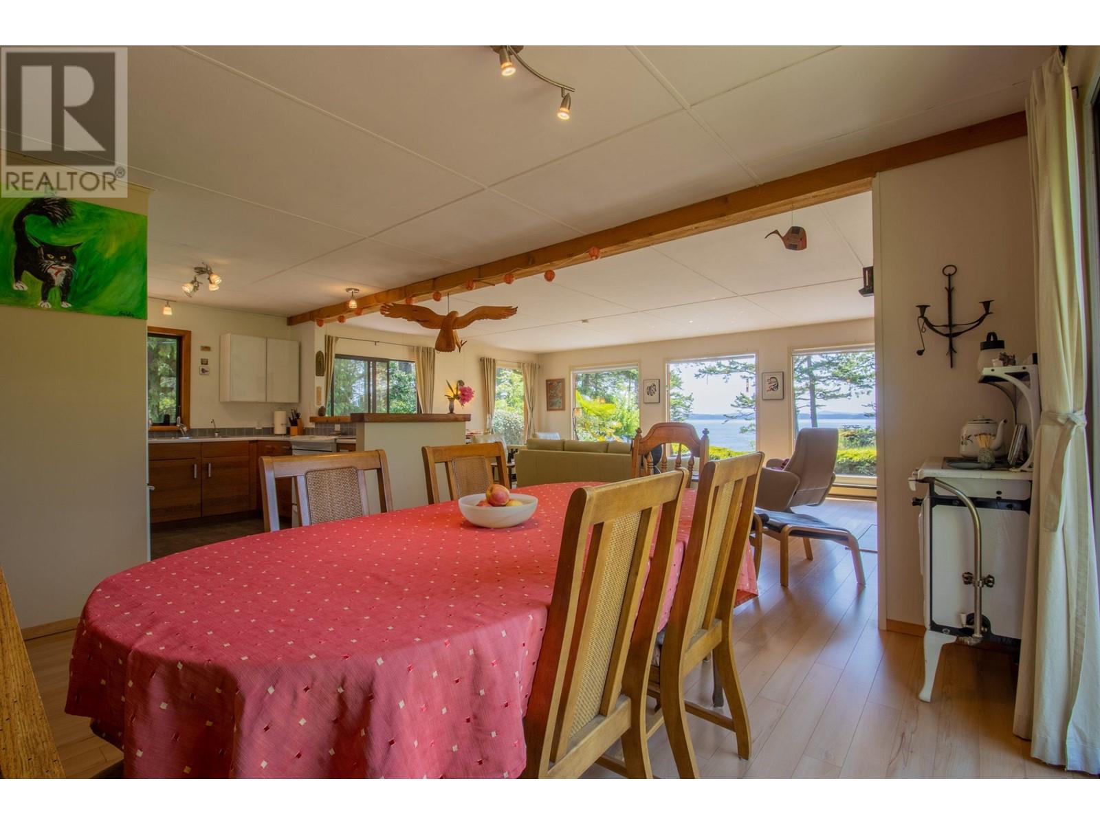 9970 Gowlland Point Road, Pender Island, British Columbia  V0N 2M3 - Photo 13 - R2781633