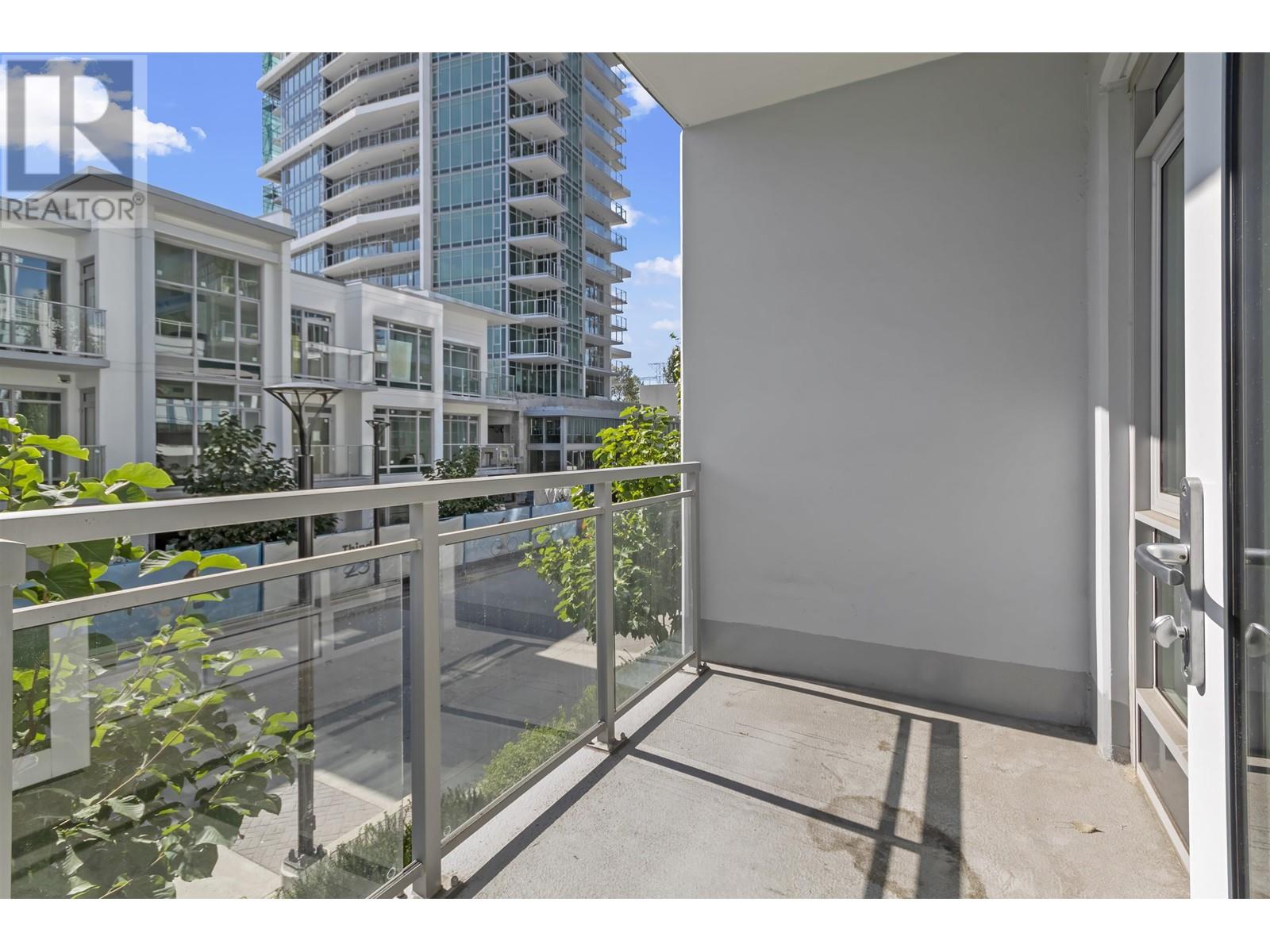 Th102 2351 Beta Avenue, Burnaby, British Columbia  V5C 0M2 - Photo 11 - R2817500