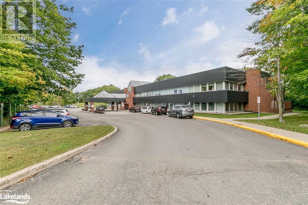 240 penetanguishene road unit# 206, midland
