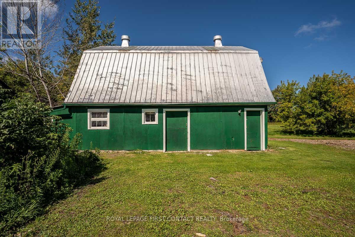 3828 George Johnston Road, Springwater, Ontario  L9X 1T9 - Photo 19 - S7018874