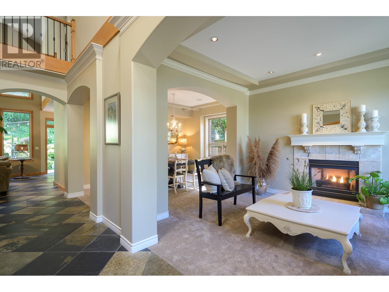 5228 Glen Abbey Place, Delta, British Columbia  V4M 4H1 - Photo 5 - R2816831