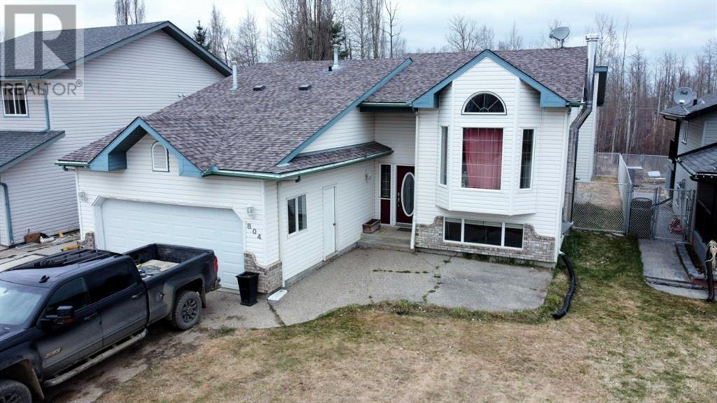 804 10 Street, Fox Creek, Alberta  T0H 1P0 - Photo 1 - A1209858