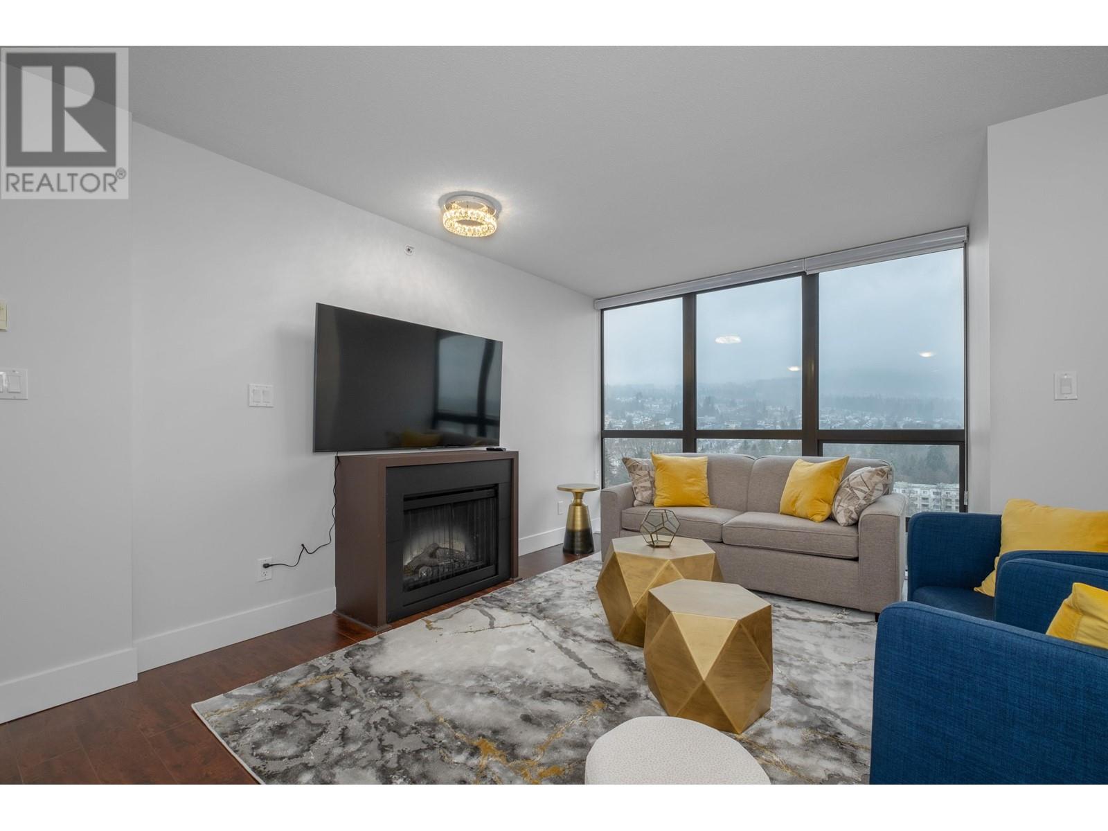 1701 2959 Glen Drive, Coquitlam, British Columbia  V3B 0B8 - Photo 4 - R2817984