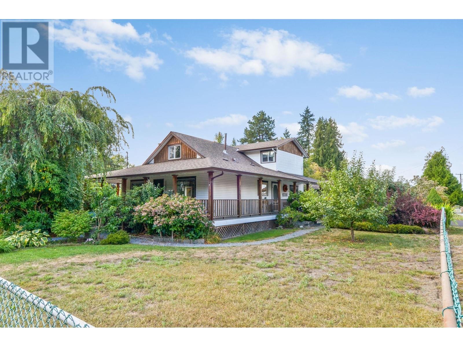 12291 Laity Street, Maple Ridge, British Columbia  V2X 5B1 - Photo 2 - R2818023