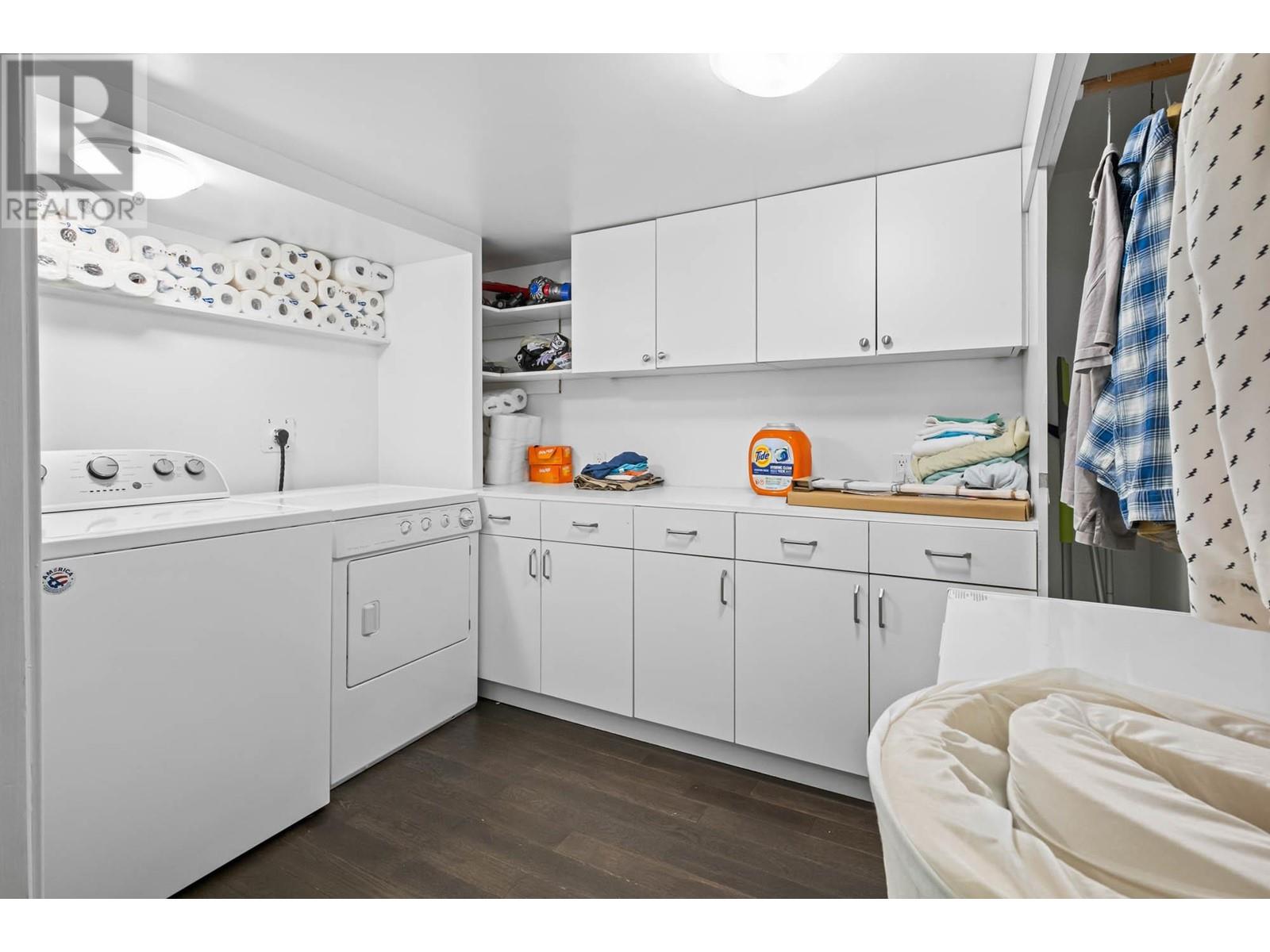 2621 Panorama Drive, North Vancouver, British Columbia  V7G 1V7 - Photo 18 - R2817559