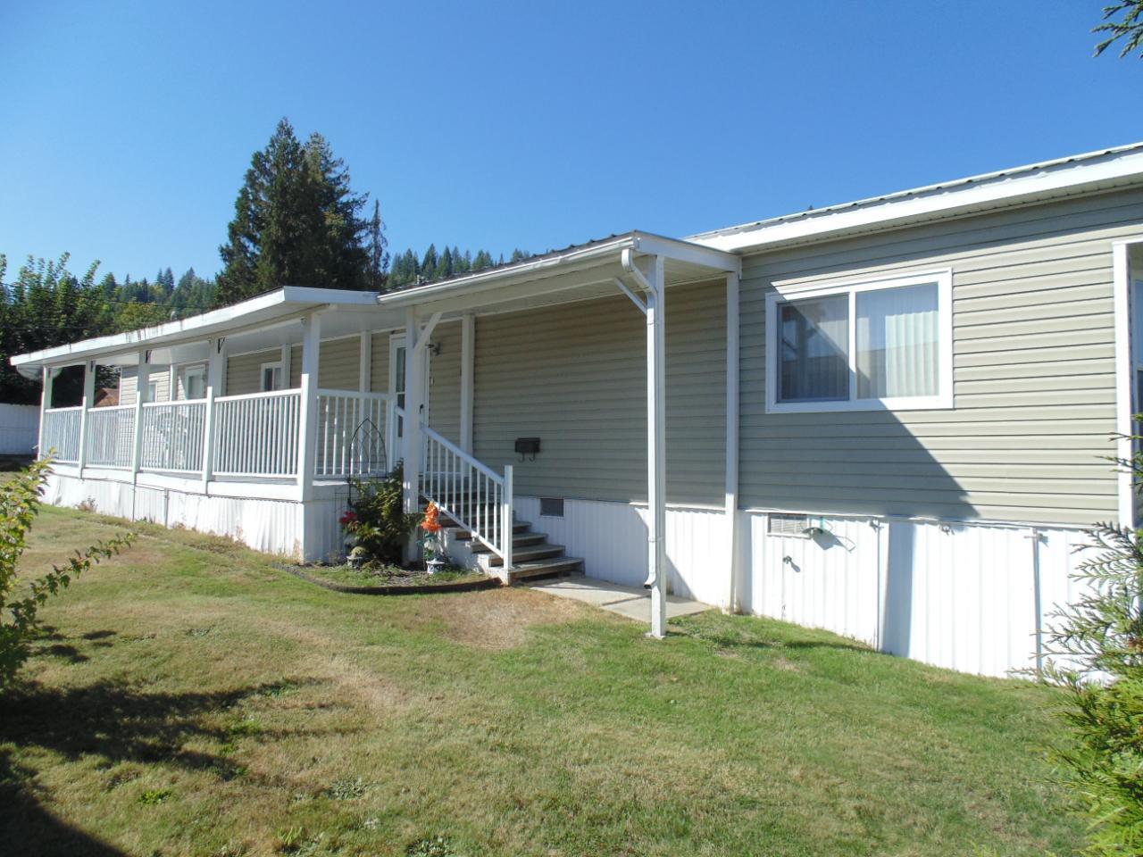 25 - 1545 Columbia Avenue, Castlegar, British Columbia  V1N 1J1 - Photo 1 - 2473365