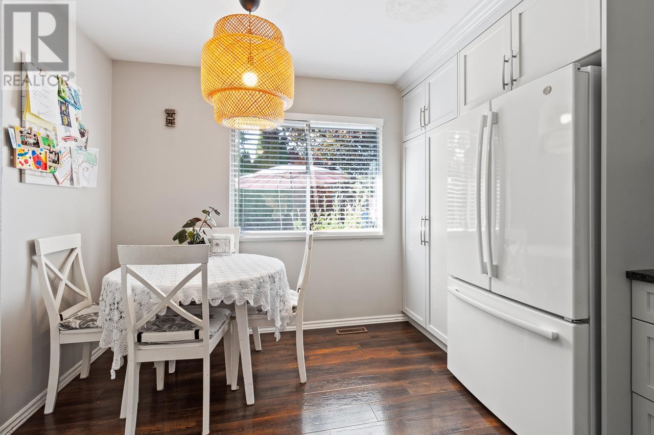 23182 124a Avenue, Maple Ridge, British Columbia  V2X 0G2 - Photo 14 - R2818108