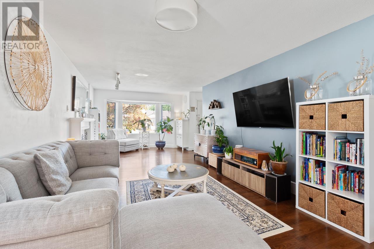 23182 124a Avenue, Maple Ridge, British Columbia  V2X 0G2 - Photo 8 - R2818108