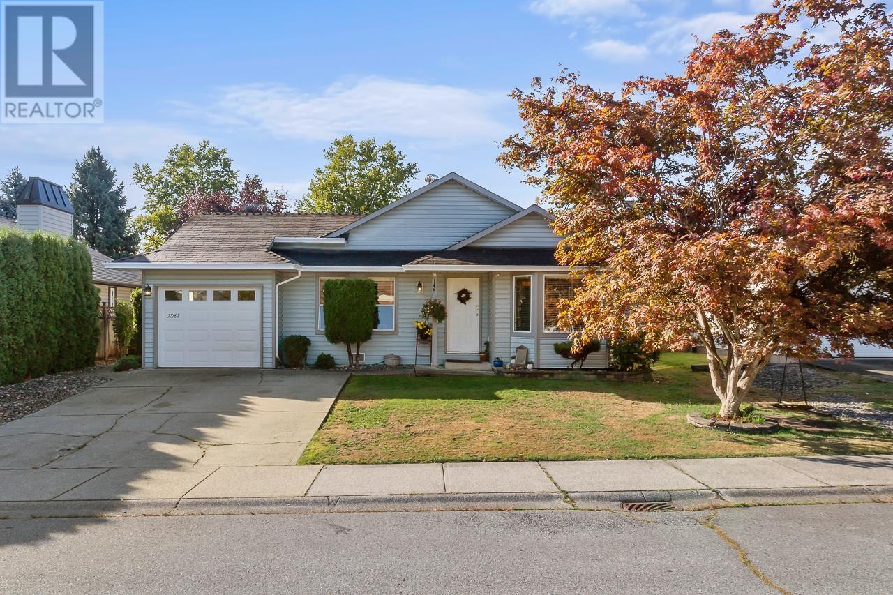 23182 124a Avenue, Maple Ridge, British Columbia  V2X 0G2 - Photo 2 - R2818108