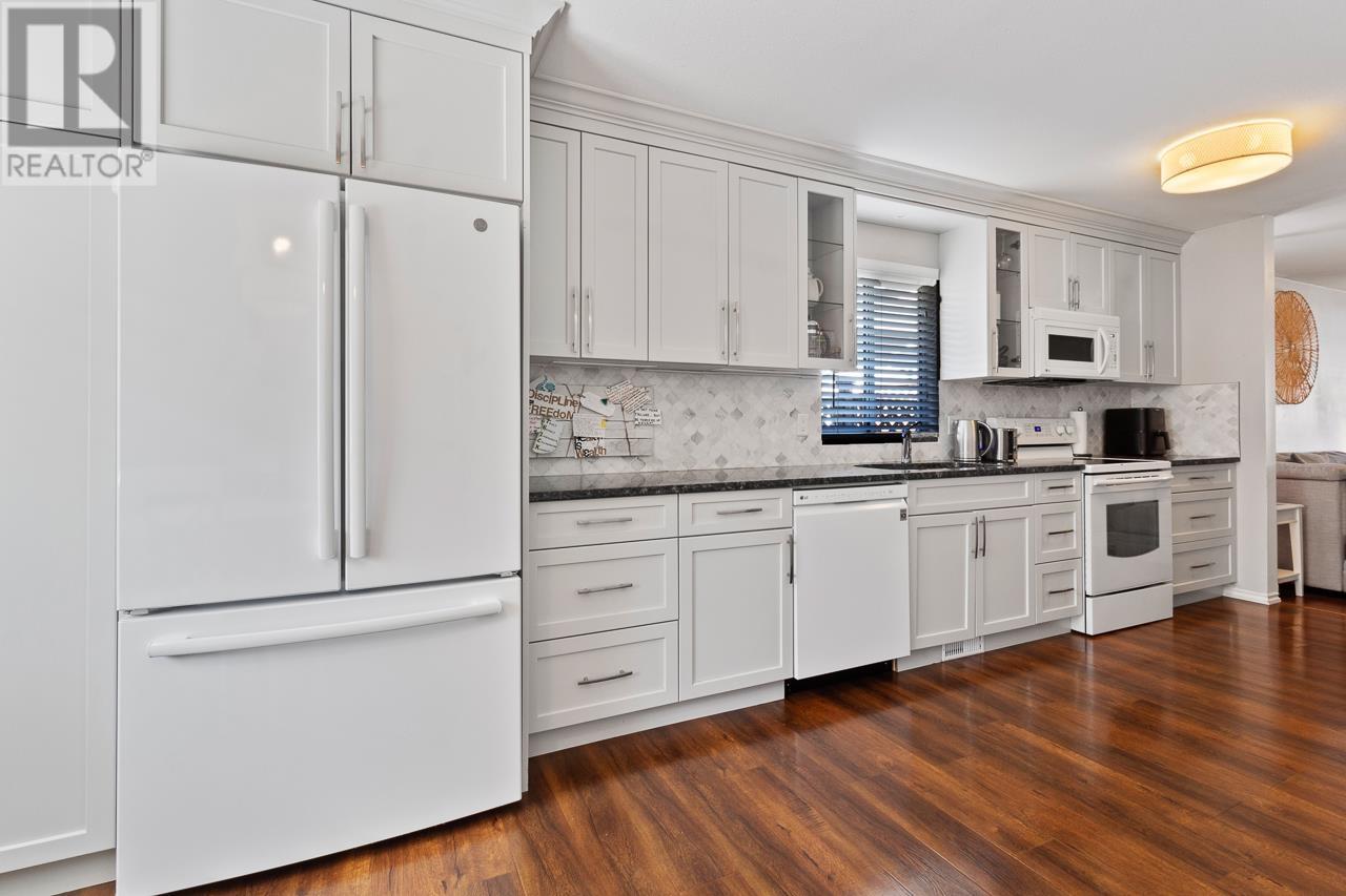 23182 124a Avenue, Maple Ridge, British Columbia  V2X 0G2 - Photo 13 - R2818108