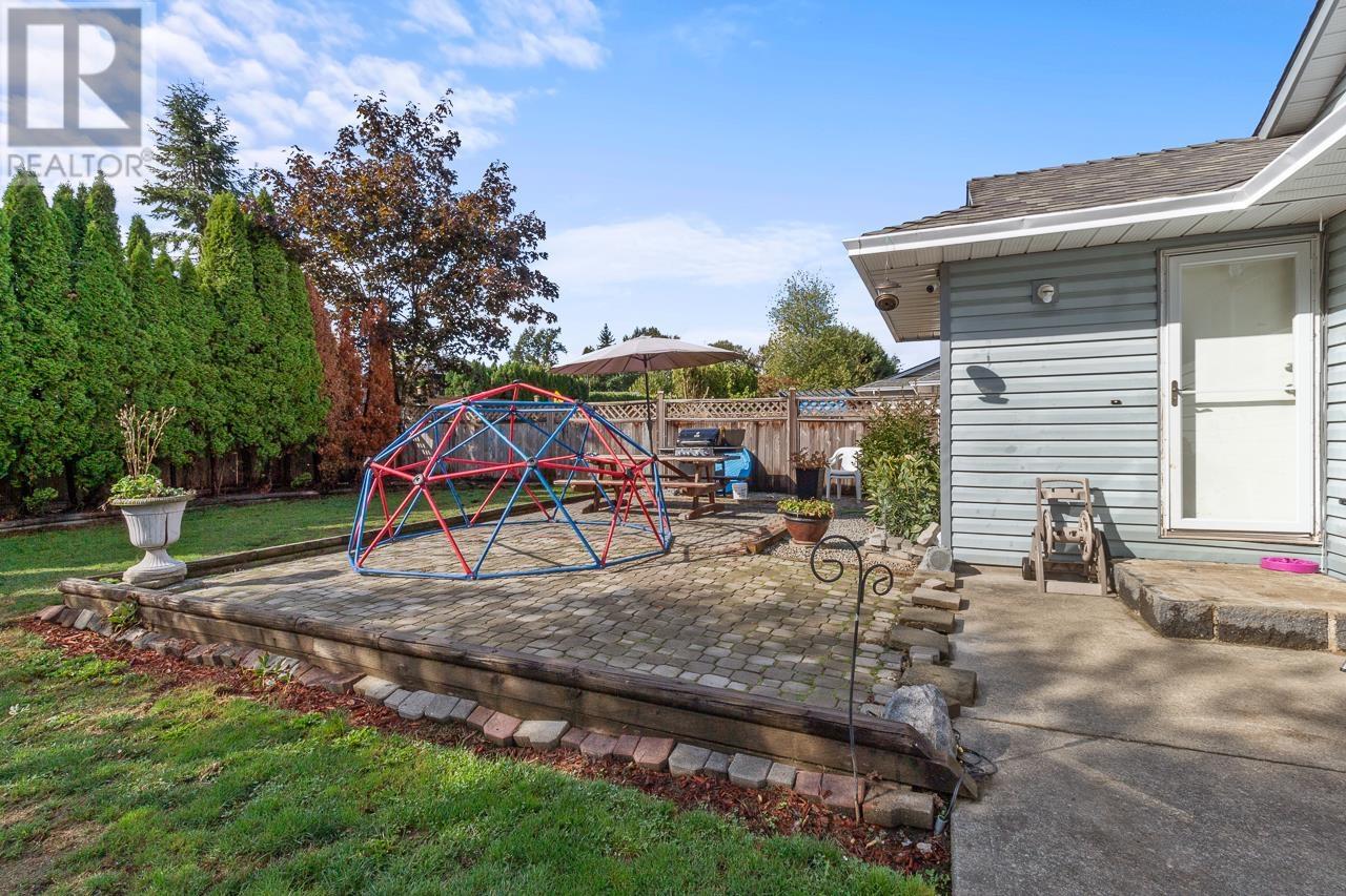 23182 124a Avenue, Maple Ridge, British Columbia  V2X 0G2 - Photo 28 - R2818108