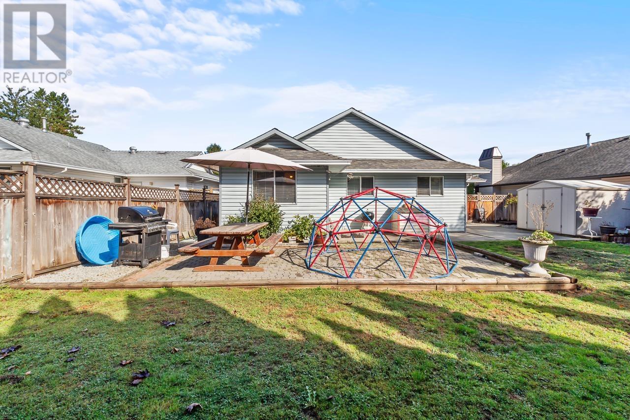 23182 124a Avenue, Maple Ridge, British Columbia  V2X 0G2 - Photo 27 - R2818108