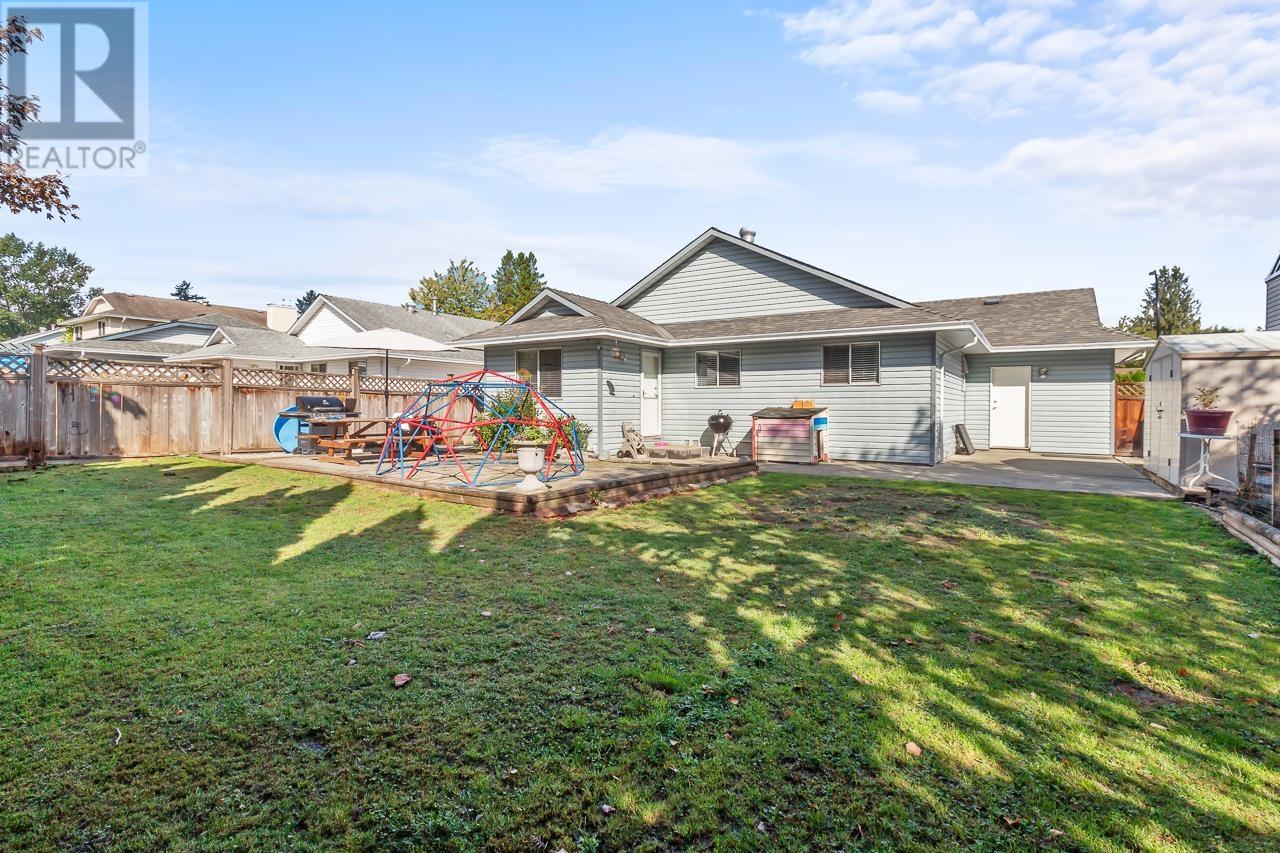 23182 124a Avenue, Maple Ridge, British Columbia  V2X 0G2 - Photo 29 - R2818108