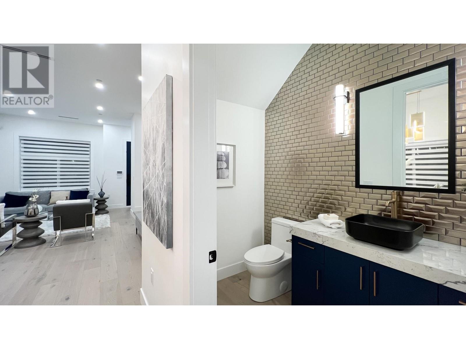 6746 Raleigh Street, Vancouver, British Columbia  V0V 0V0 - Photo 13 - R2811567