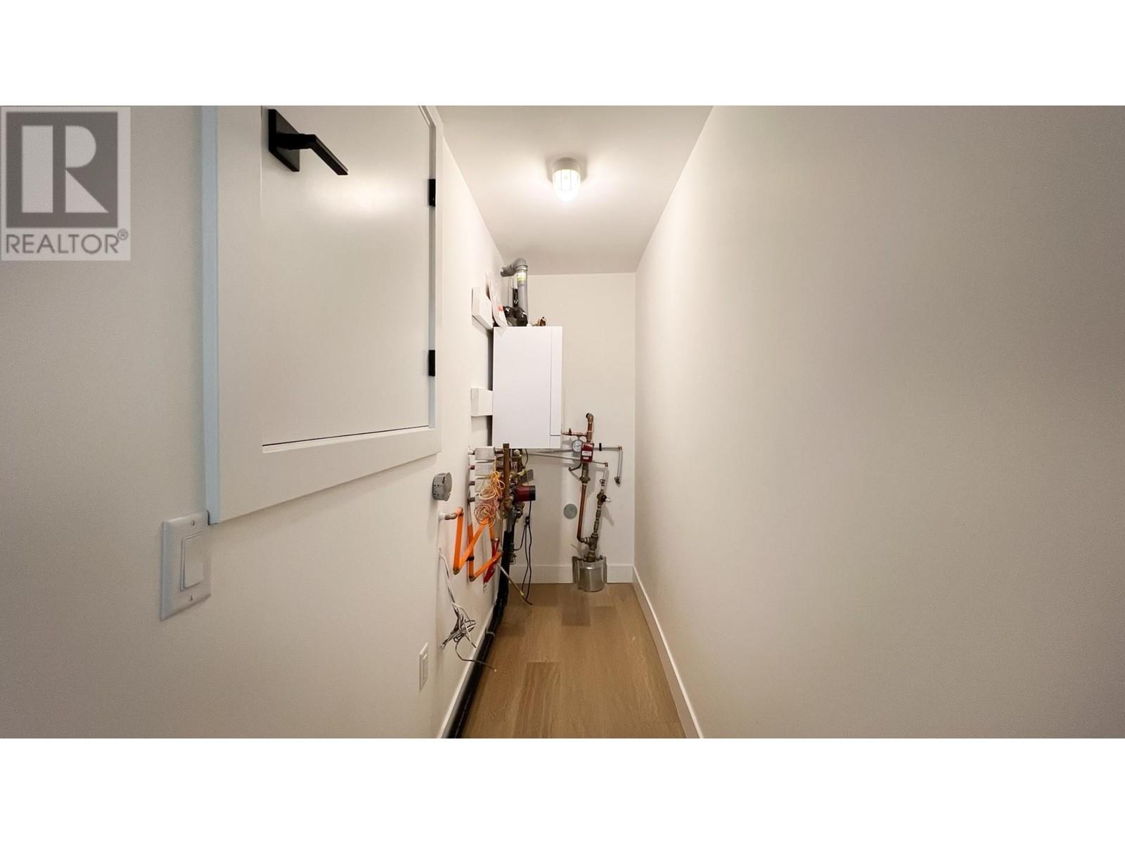 6746 Raleigh Street, Vancouver, British Columbia  V0V 0V0 - Photo 29 - R2811567