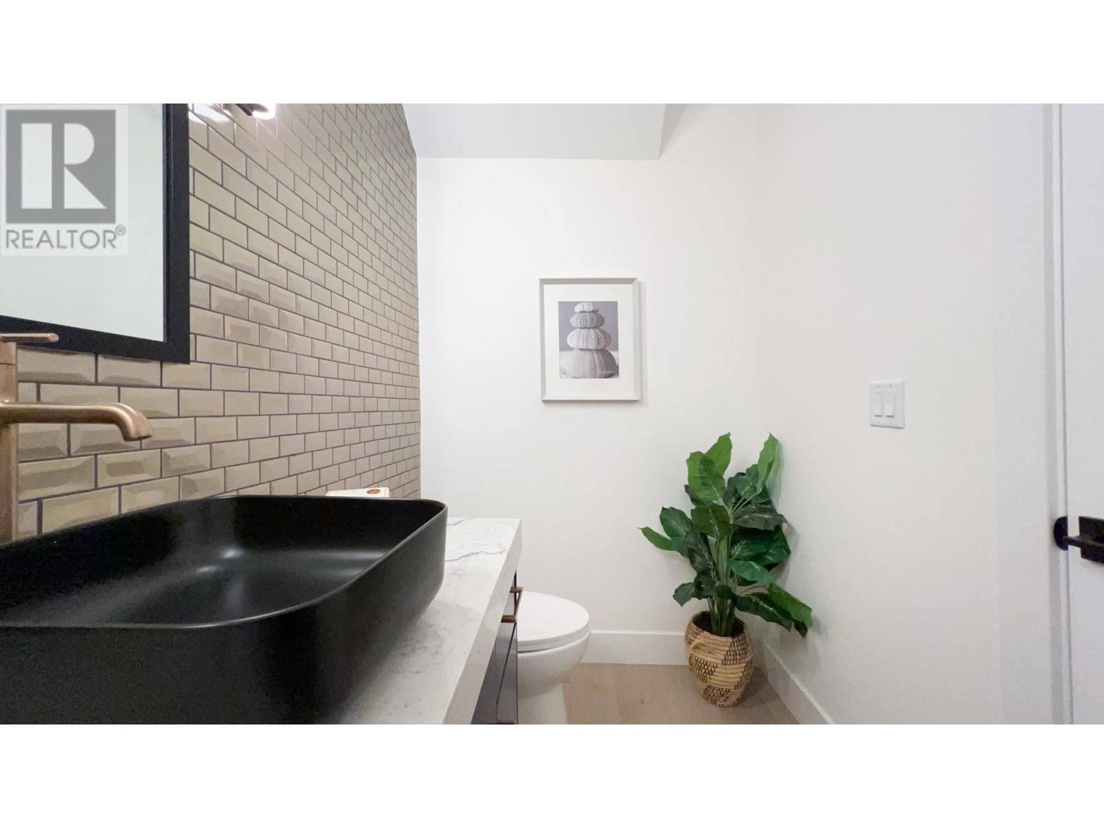 6744 Raleigh Street, Vancouver, British Columbia  V5S 2X1 - Photo 13 - R2811649