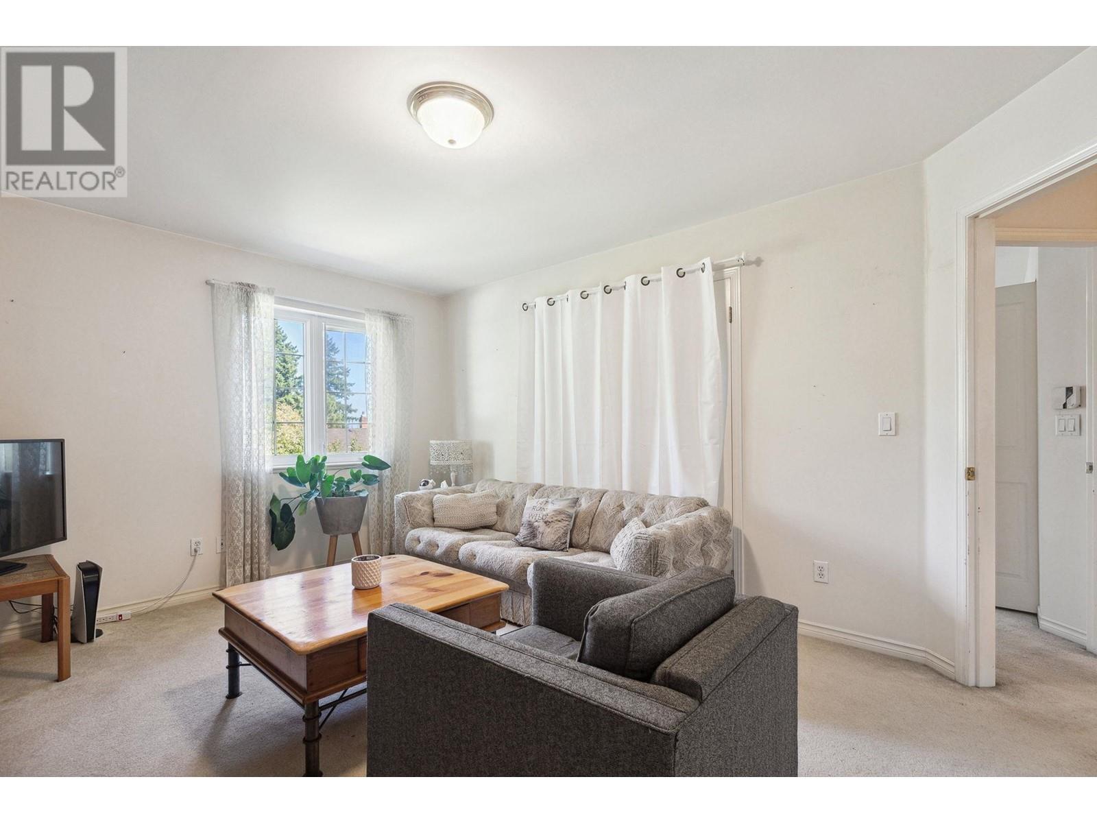 123 First Street, New Westminster, British Columbia  V3L 2G3 - Photo 29 - R2814898